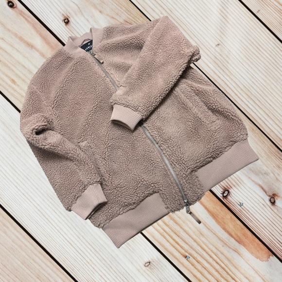 Fabletics M teddy oversized bomber jacket - Picture 2 of 12